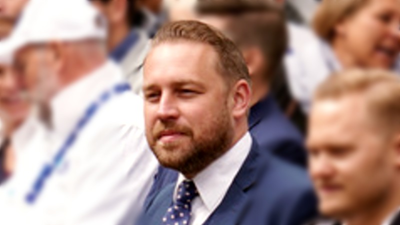 Mattias Karlsson expertvittne för NMR-kopplad SD-politiker