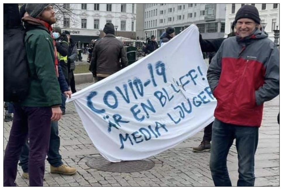 Stökigt när högeraktivister demonstrerade mot coronarestriktionerna