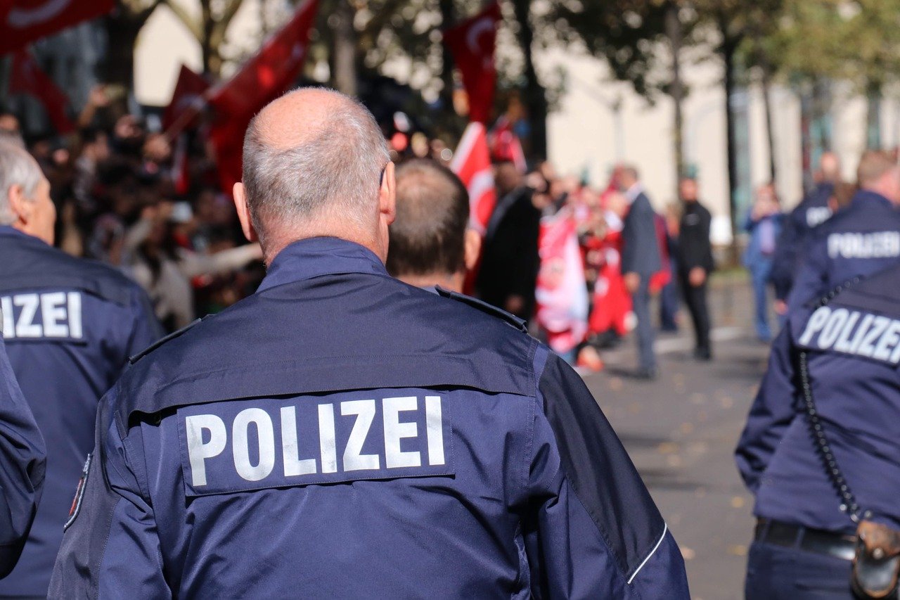Tre döda i misstänkt terrorattack i Tyskland