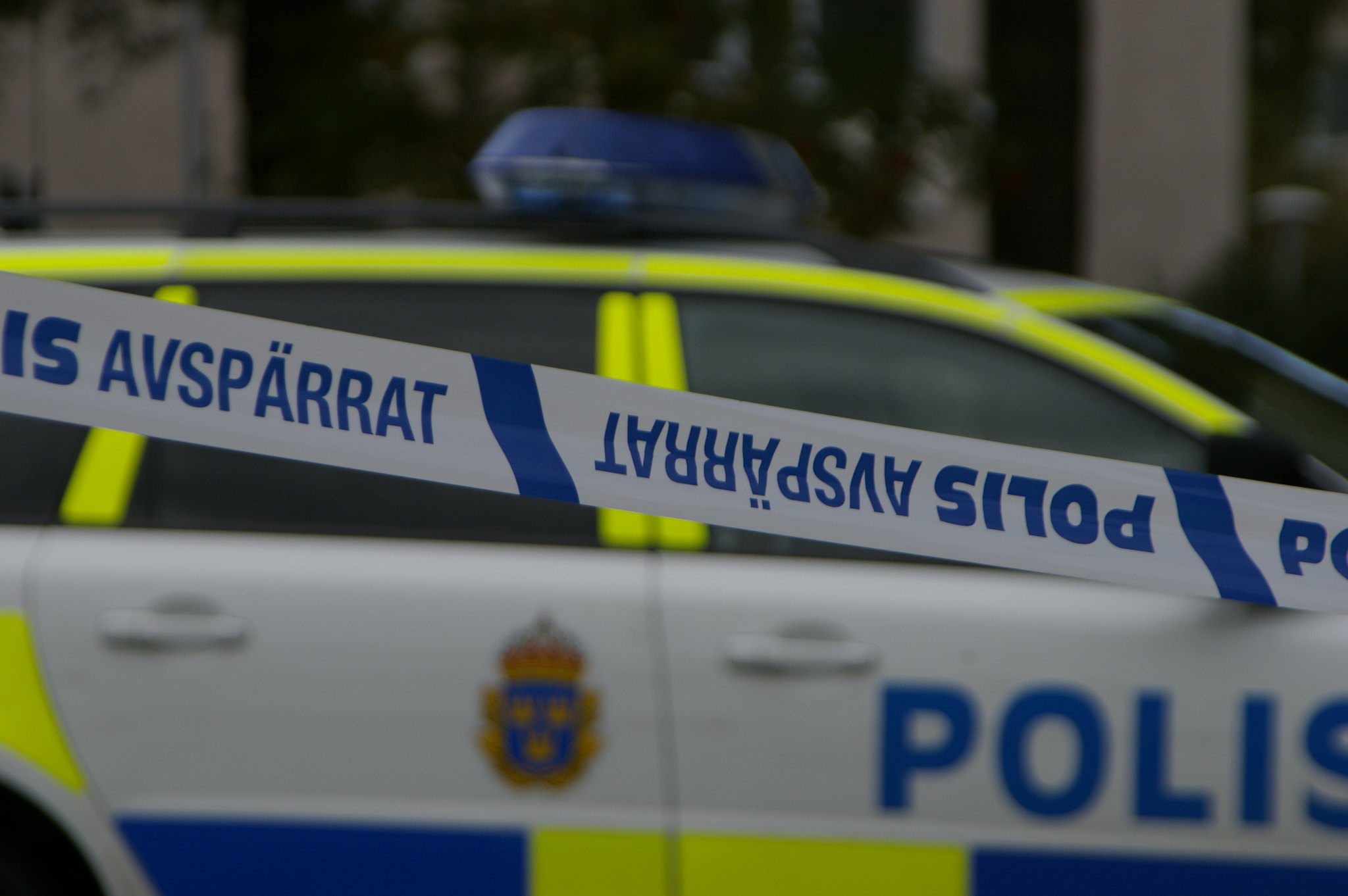 Beskjuten polis har kopplingar till organiserad brottslighet