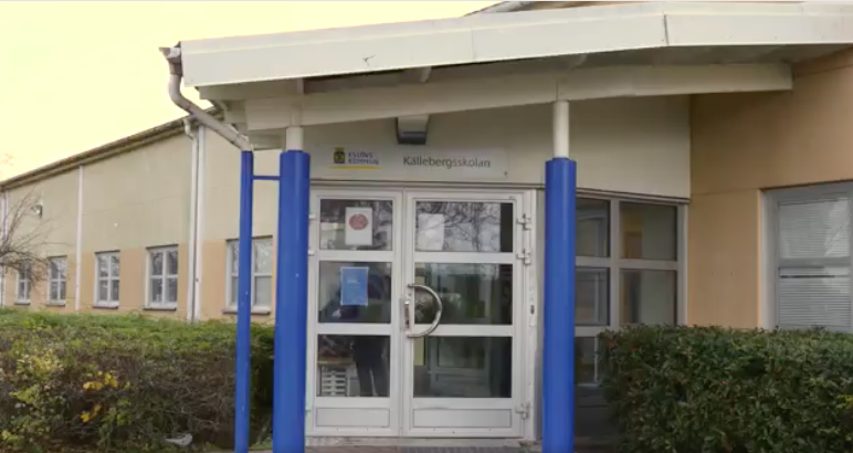 Gärningsmannen spelade vit makt-musik före skolattacken