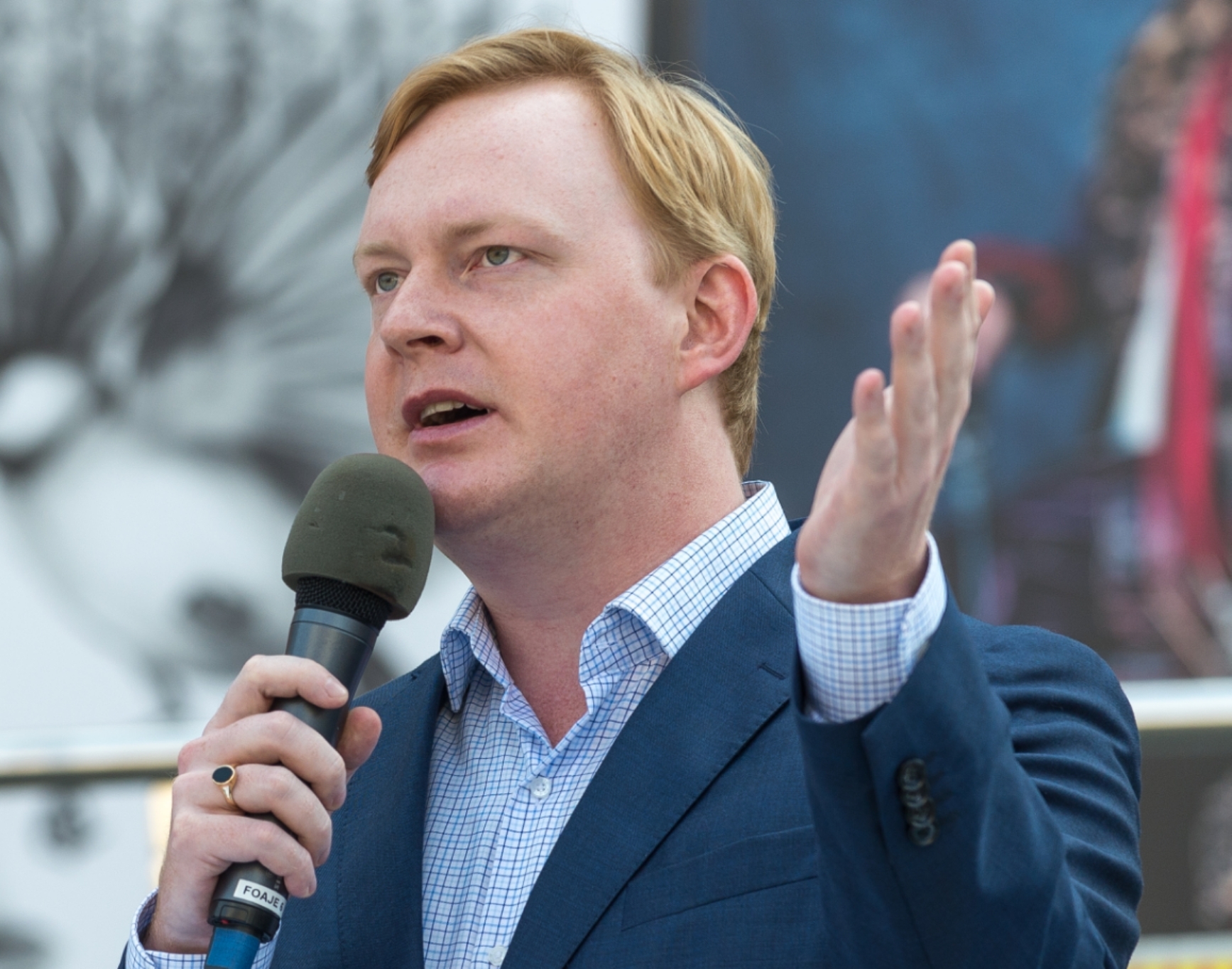 Här sprider M-toppen fake news-propaganda mot Vänsterpartiet