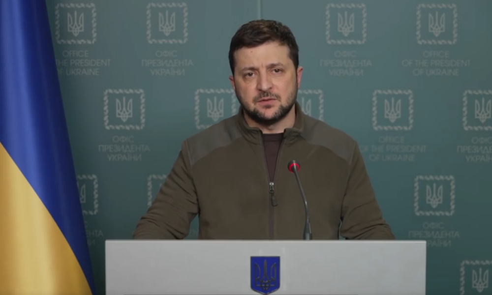 Zelenskyj hyllar det svenska Hamnarbetarförbundet