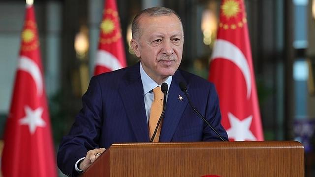 7 600 personer misstänkta för brott efter Erdogankritik