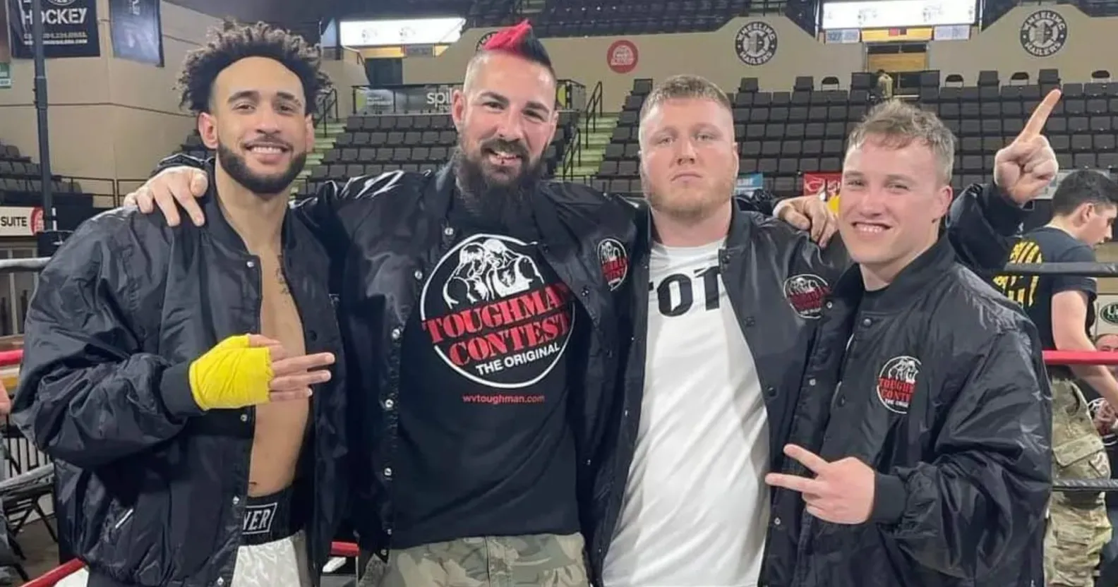 MMA-fighters skyddar drag queens mot högerextremister